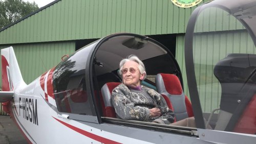 Normandie. À 98 ans, Fernande Marchis a fait son premier vol au-dessus du Mont-Saint-Michel