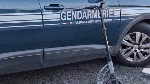 Intercepté en trottinette sur l’autoroute, il accuse… son GPS