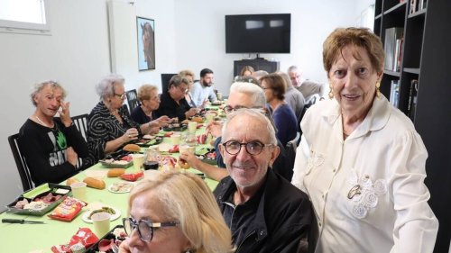 «Le dimanche, on prend l’apéro» : à la résidence seniors, Christiane, 89 ans, a pendu sa crémaillère