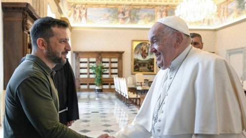 Mort du pape : Volodymyr Zelensky annonce qu’il se rendra aux obsèques, Vladimir Poutine sera absent