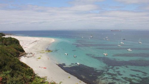 La « vagabonde » plage des Grands Sables, présente une particularité qui la rend unique en Europe