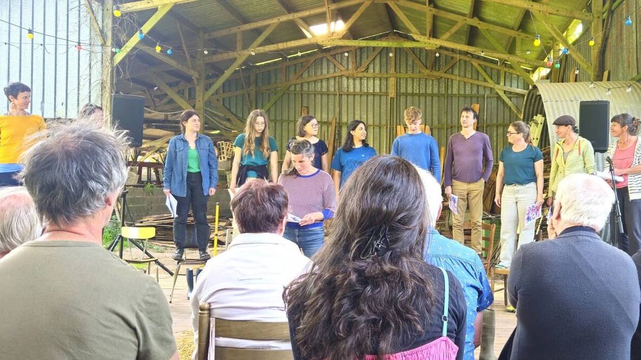 À Ploërdut, beau succès de la pièce de théâtre Ce qui nous lie