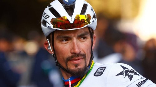 Cyclisme ; Julian Alaphilippe « souhaite faire le Tour » mais pointe « l’inconnue » de sa condition