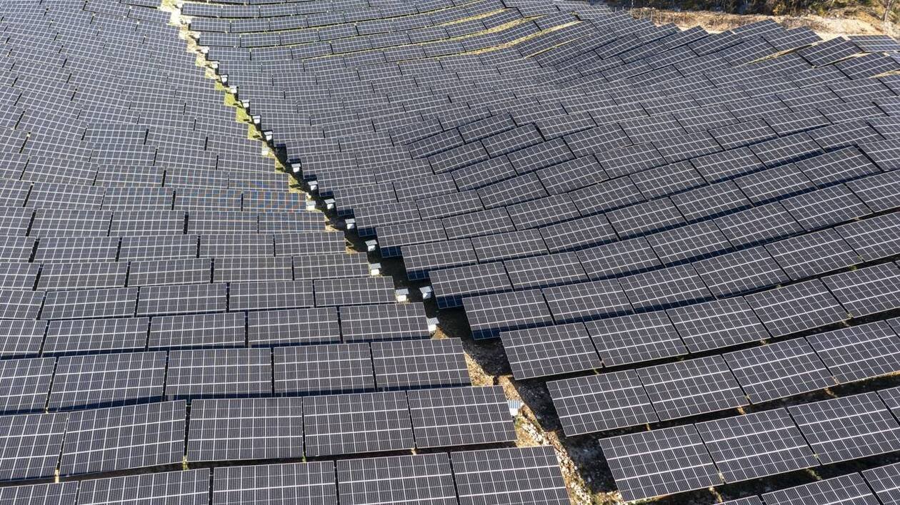 Pourquoi la transition énergétique pourrait être une arme face à Poutine et Trump