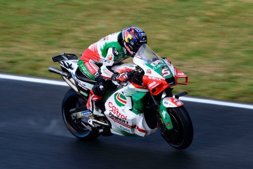 MotoGP Marseillaise pour "Jojo" Zarco, stratosphérique, qui humilie Marc Marquez ! - Le Mag Spor ...
