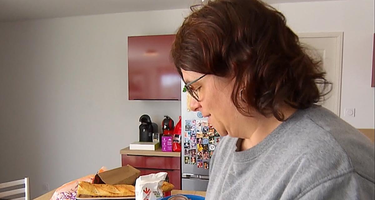 L’amour est dans le pré : Évelyne s’écroule en larmes, Anthony avoue toute la vérité