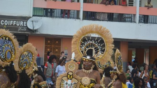 REPORTAGE. En Guadeloupe, la parade de Dimanche gras a fait vibrer Pointe-à-Pitre