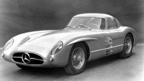 Une Mercedes de 1955 vendue 135 millions d’euros, record mondial pour une voiture aux enchères