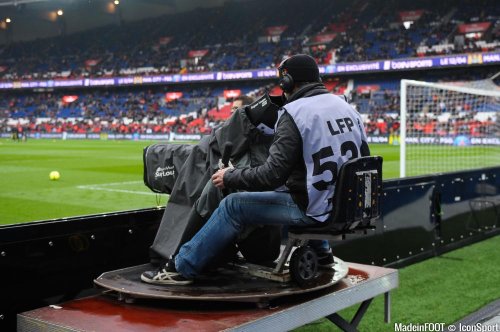 A quelle heure et sur quelle chaîne voir les matchs de foot du jour (23 Mars 2025) ?