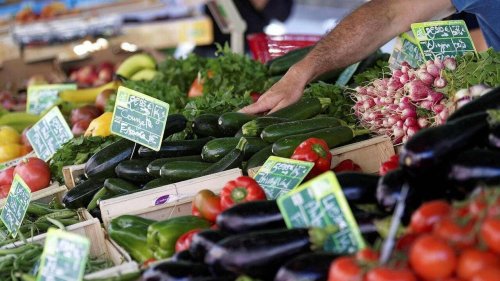 Pesticides. Laver ses fruits et légumes avec du bicarbonate de soude, est-ce une fausse bonne idée ?