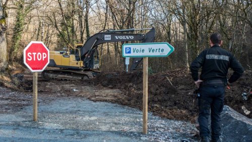 Disparition de Delphine Jubillar : les fouilles déplacées près du cimetière de Cagnac-les-Mines