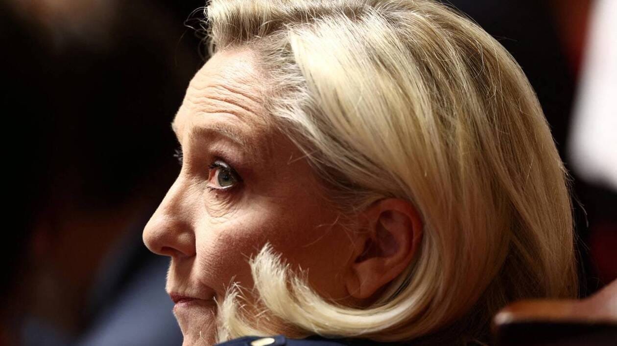 Ukraine : la France ne doit pas « partager » sa dissuasion nucléaire, estime Marine Le Pen