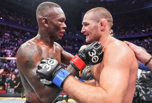 Israel Adesanya veut une revanche contre Sean Strickland : ‘Il faut que je me reprenne’