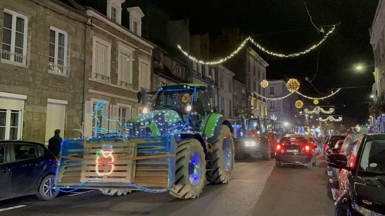 Défilés de tracteurs illuminés pour Noël : on vous dit où et quand voir les parades en Finistère