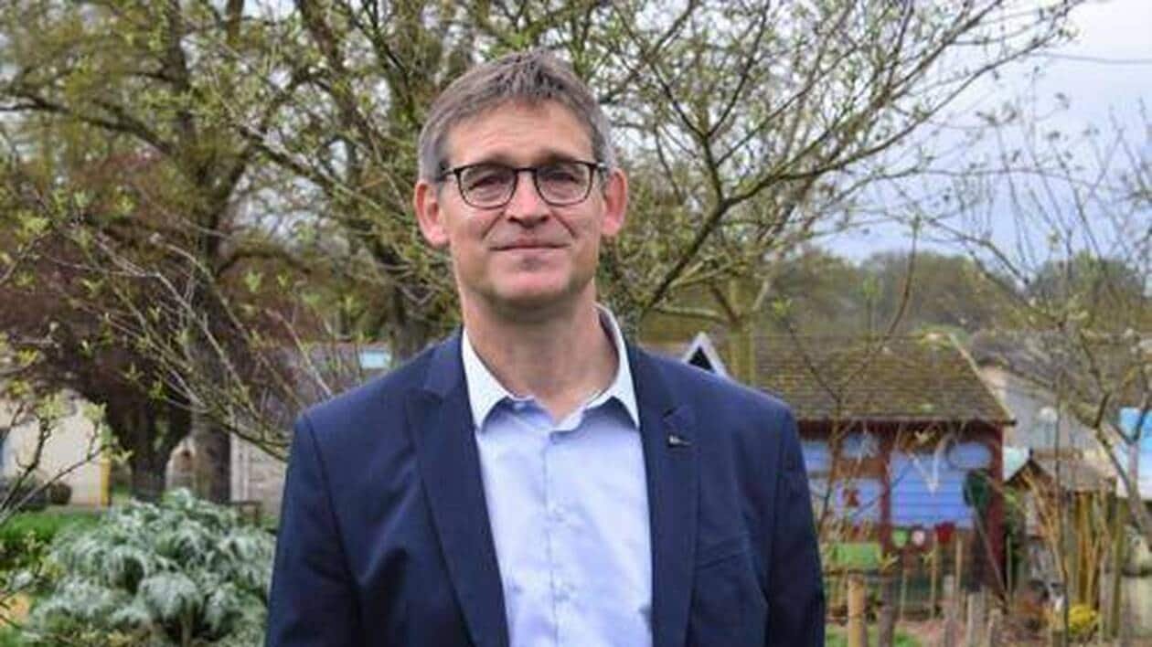 Faut-il interdire les pesticides autour des nappes d’eau potable ? La proposition de loi reportée