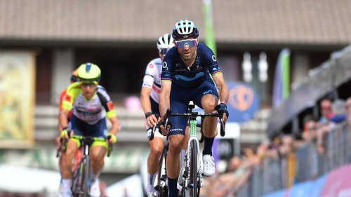 DIRECT. Giro 2022 : quinze coureurs en tête avant l’explication entre favoris en haute altitude