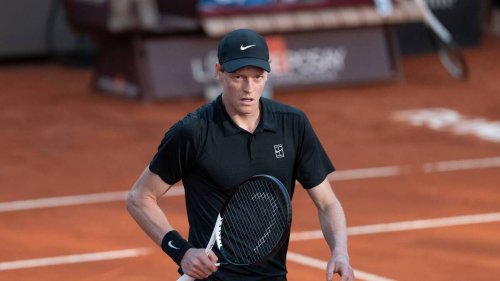 « Une bonne leçon pour Roland Garros » : admet Jannik Sinner, battu par Carlos Alcaraz à Rome