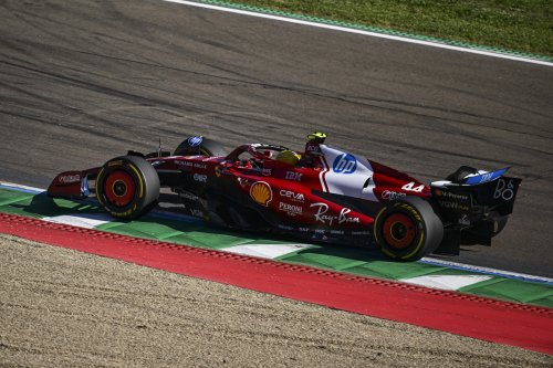 F1 Le tour d'honneur d'Hamilton à Imola après la prodigieuse remontée ! - Le Mag Sport Auto