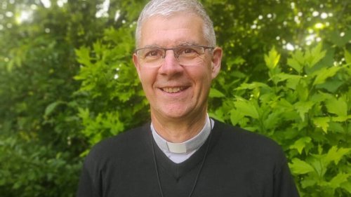 L’une des premières décisions du nouveau pape Léon XIV concerne un prêtre de l’Ouest
