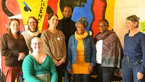 À Nantes, des aides à domicile indépendantes créent un collectif