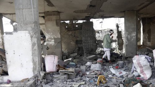 Au Yémen Washington annonce avoir «détruit» un port pétrolier, les Houthis font état de 38 morts