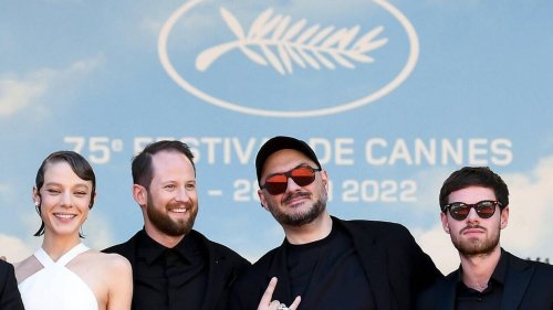 « Non à la guerre ! », lance le réalisateur russe Serebrennikov au Festival de Cannes