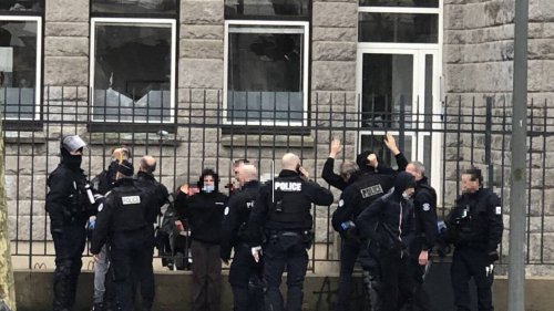 Retraites. À Lorient, la manifestation vire au chaos : des interpellations et des policiers blessés