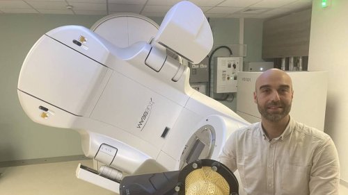 Un nouvel outil de pointe pour « bombarder » les tumeurs cancéreuses au centre Tubiana à Caen