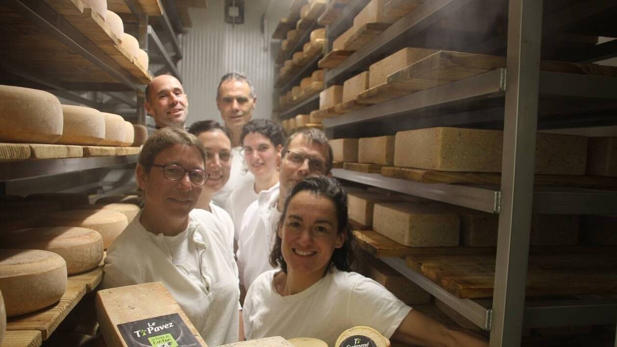 Après son fromage à l’andouille, cette ferme bretonne est de nouveau primée pour son pavé aux algues