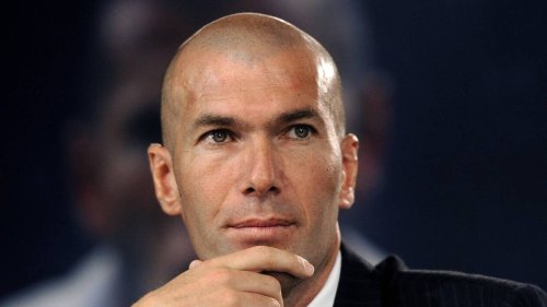Une équipe de foot des Hautes-Alpes croise par hasard Zinedine Zidane… dans une station-service