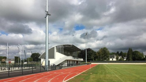 Sanitaires cassés, détritus, pneus crevés… Ce stade des Côtes-d’Armor fermé jusqu’à nouvel ordre