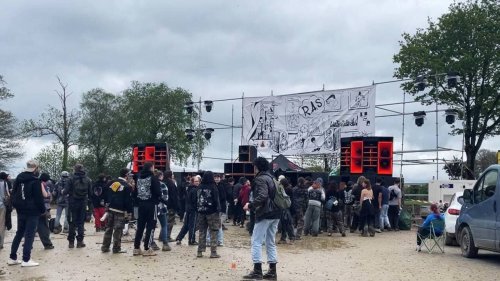 Sur le site de la rave party à Trémorel, « les teufeurs ont tout nettoyé »