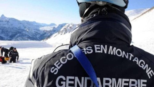 Haute-Savoie. Un homme décède à Chamonix après une chute en parapente, une enquête ouverte