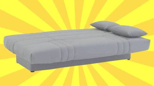Besoin d’un canapé et d’un matelas ? Cette banquette clic-clac fait les deux à prix écrasé