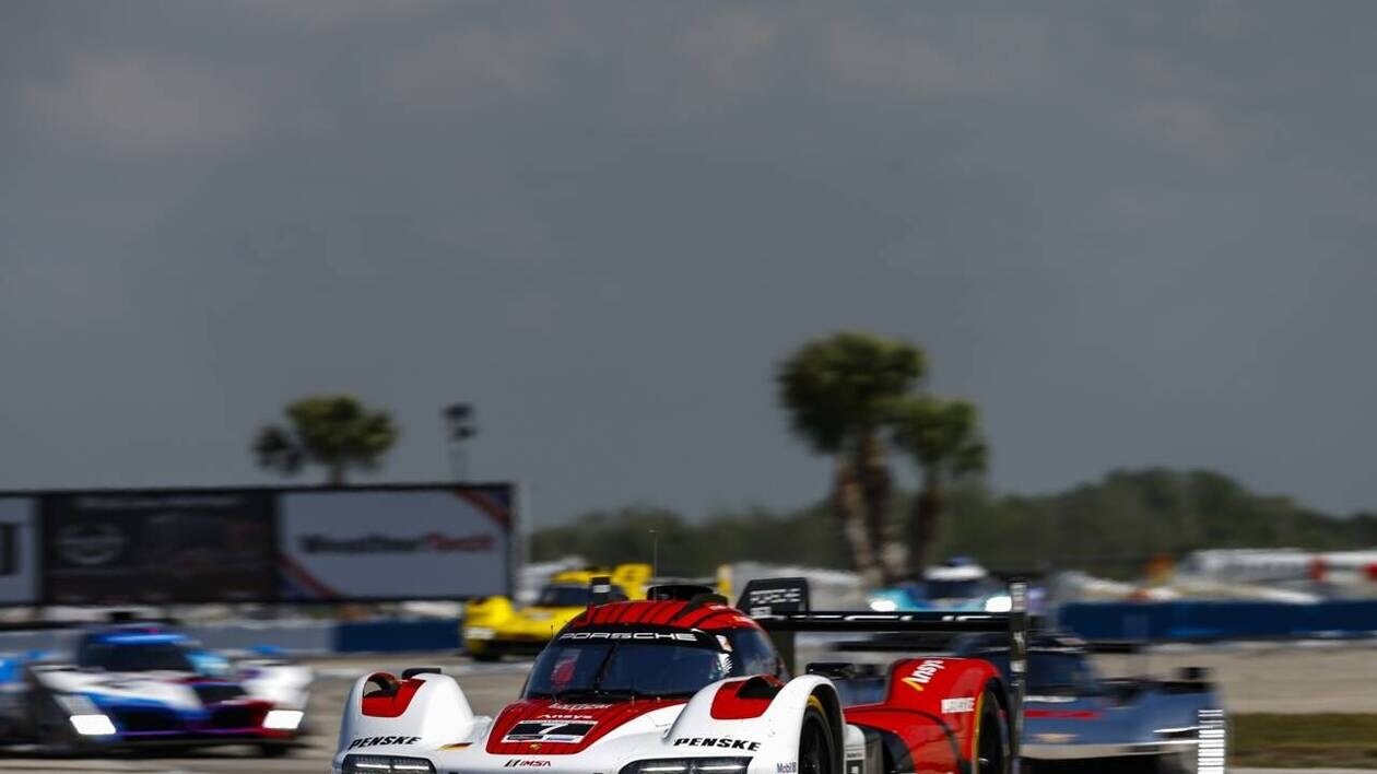 12 Heures de Sebring. Dix-sept ans plus tard, Porsche renoue avec la victoire