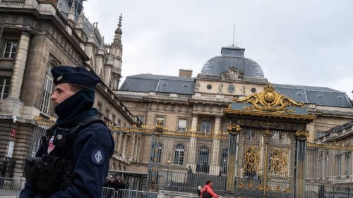 L’ex-chef d’un groupe rebelle de RDC sera jugé à Paris pour complicité de crimes contre l’humanité