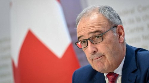 Avions de combat : l’Élysée dément avoir annulé un rendez-vous avec le président suisse