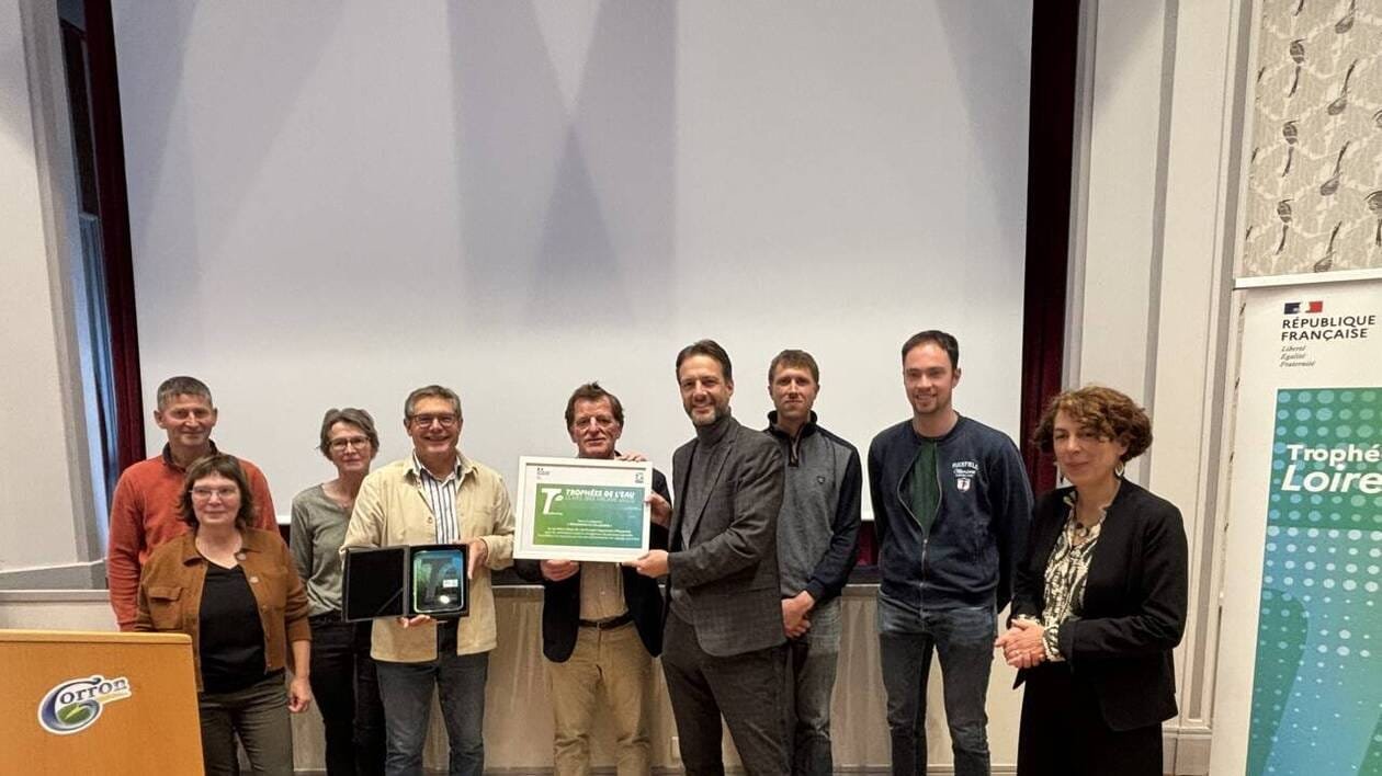 Un syndicat d’eau récompensé pour un projet de pâturage tournant avec des agriculteurs en Mayenne