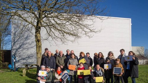 Ces citoyens créent leur propre centrale photovoltaïque dans une petite commune de Bretagne