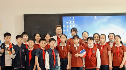 Chine. Cet enseignant français à Wuhan propose un jumelage avec des élèves de Loire-Atlantique