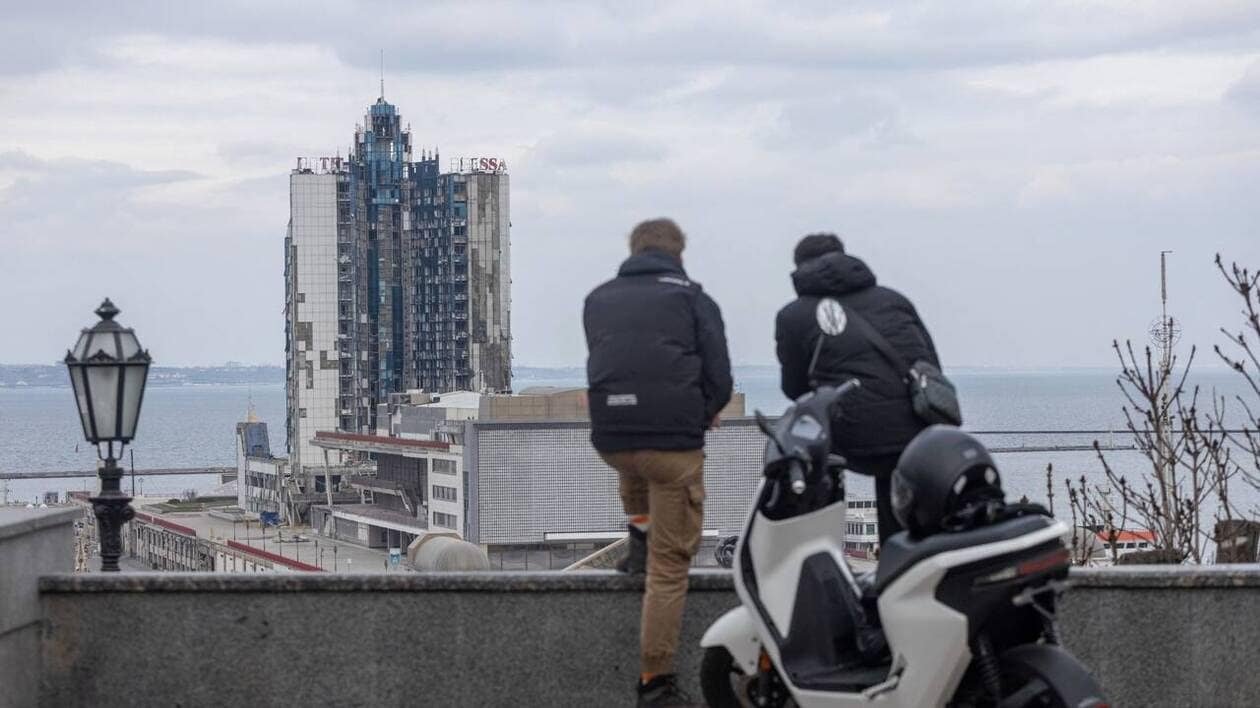 Guerre en Ukraine : drones russes, minerais ukrainiens, sommet à Paris… Le point sur la nuit