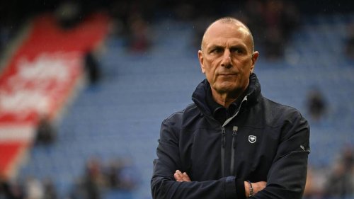 Descente du SM Caen. Michel Der Zakarian : « On est désolés pour le club, pour nos supporters »