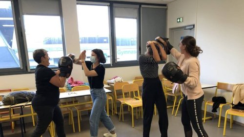 « On baisse les yeux ou pas ? » : À Rennes, des étudiants apprennent à réagir aux agressions