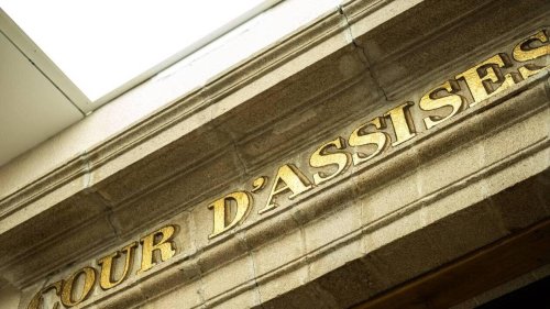 Homicide à Lampaul-Guimiliau : « J’ai tué papa », le fils jugé aux assises du Finistère