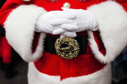Le père Noël existe-t-il ? Pour le savoir, la police réalise des tests ADN - Edition du soir Ouest-France - 27/01/2023