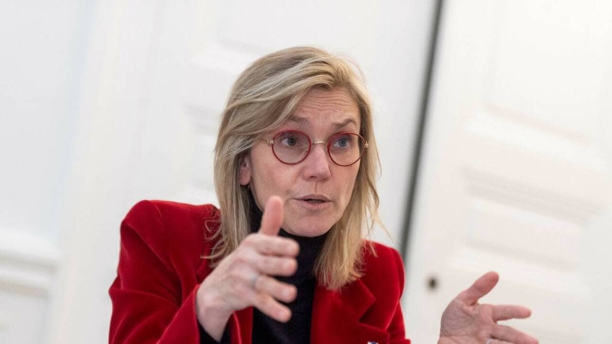 Agriculture : « La promesse est tenue mais la loi va trop loin », regrette Agnès Pannier-Runacher