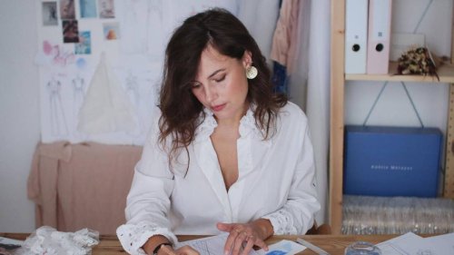 La Bretonne Adélie Métayer dessine et crée les robes du plus beau jour de leur vie