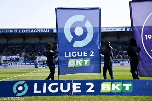 Le FC Sochaux-Montbéliard chute face au VAFC, l'Amiens SC nouveau leader, le FC Metz se relance : les résultats de la soirée (10e journée)