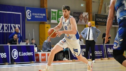 Basket-ball - N1M. Fougères surclasse Charleville dans un match à sens unique