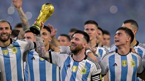 L’Argentine écrase Curaçao avec un triplé de Messi, qui passe le cap des 100 buts en sélection
